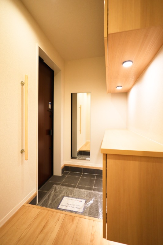 玄関　図面と現状に相違がある場合には現状を優先