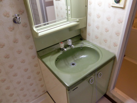 洗面設備　※別部屋の写真です
