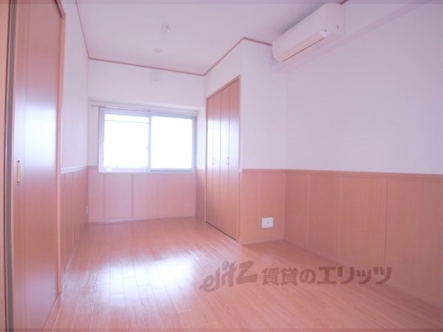 居室・リビング　洋室