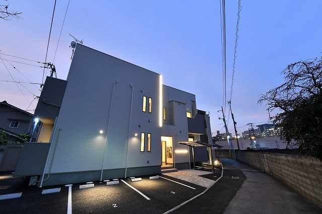 建物外観　GRANDTIC　sola