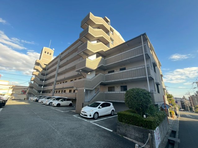 建物外観　詳細は、RISUMO江坂本店までお問合せください♪