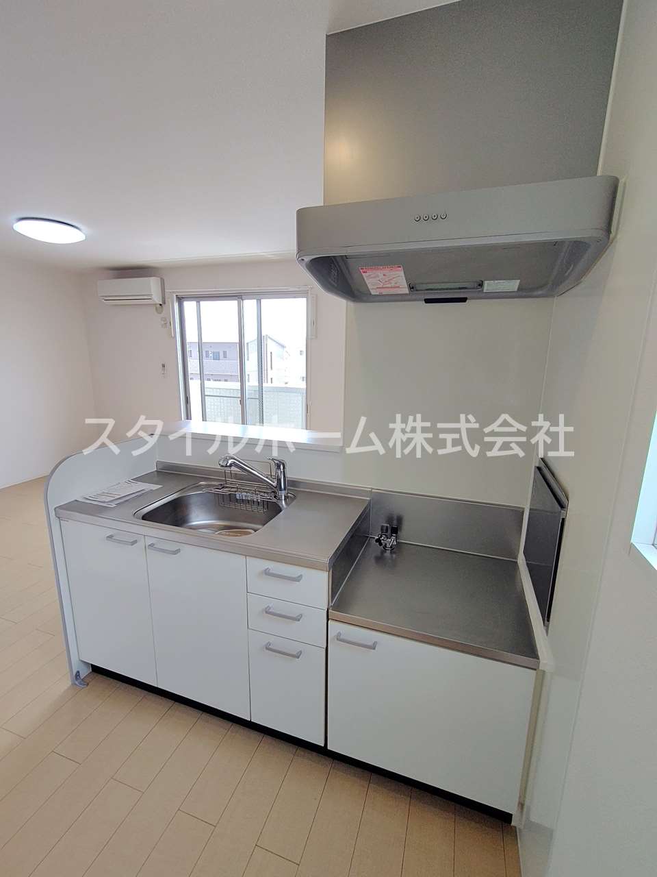 キッチン　別部屋写真です。