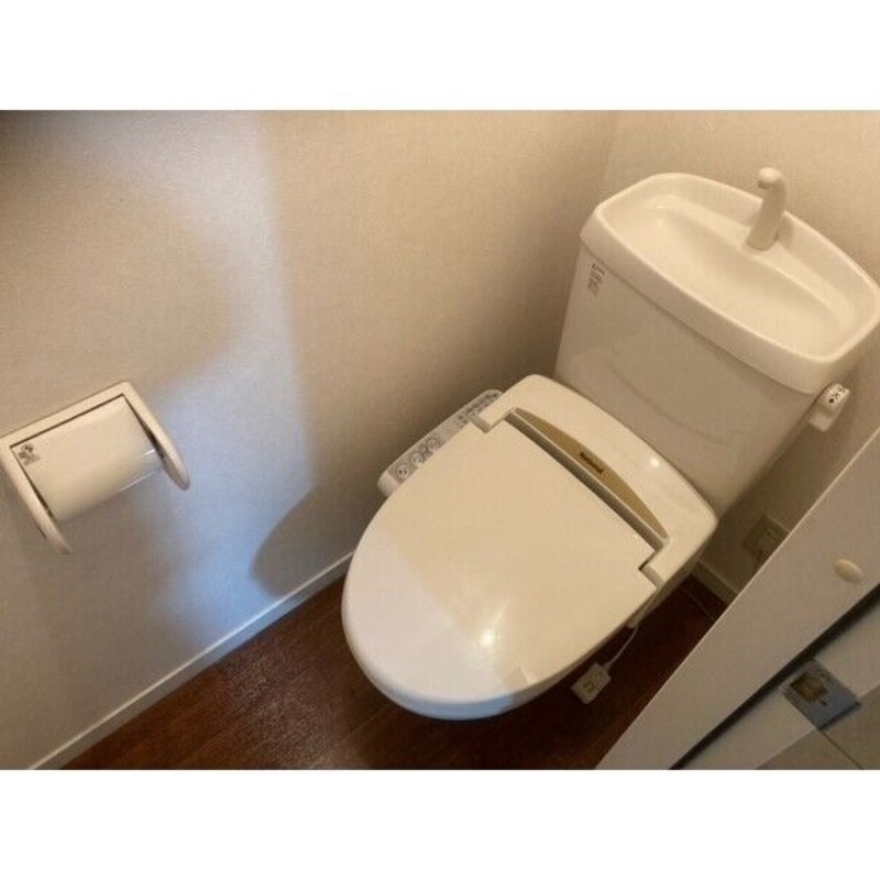 トイレ　図面と現状に相違がある場合には現状を優先