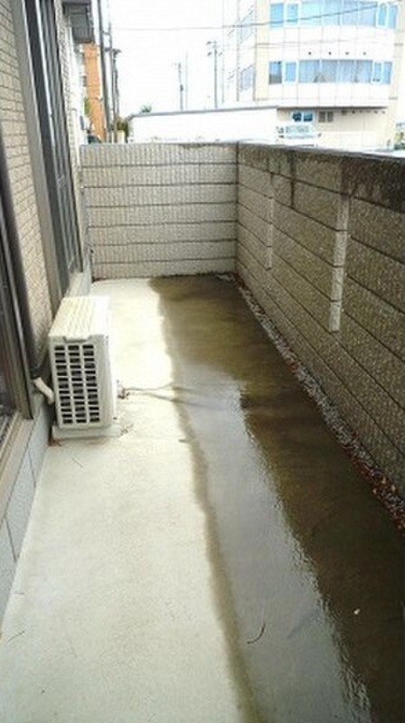 バルコニー　図面と現状に相違がある場合には現状を優先