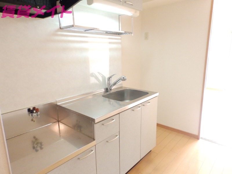 キッチン　同型参考写真