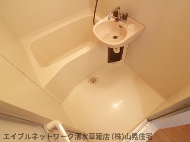 バス・シャワールーム　ゆったり過ごせるお風呂です