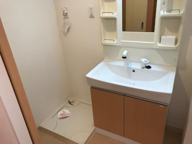 洗面設備　洗濯機置場