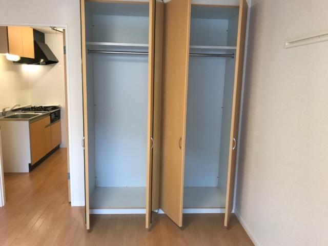 収納　クローゼット