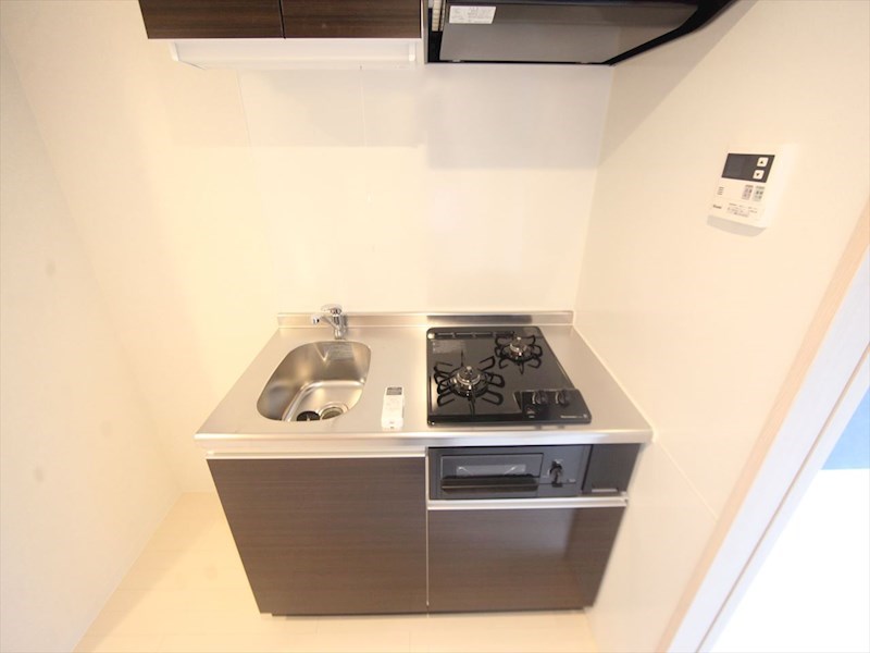 キッチン　システムキッチン（ガス2口コンログリル付）