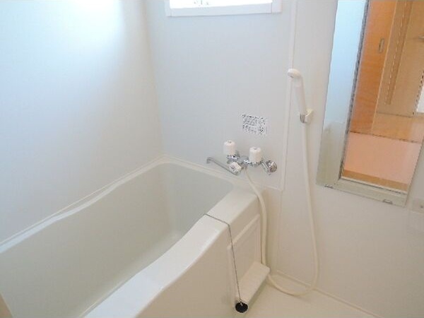 バス・シャワールーム　きれいなお風呂で快適バスタイム♪