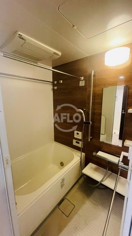 バス・シャワールーム　プレサンス大阪福島シエル　浴室