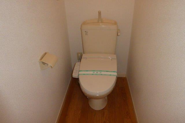 トイレ　ウォシュレット