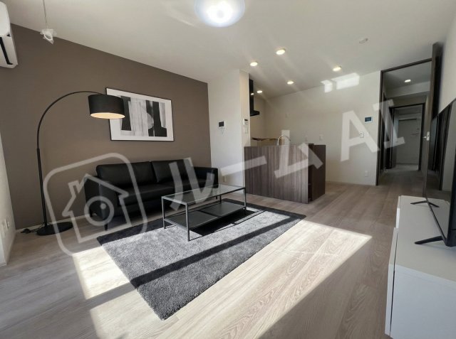 居室・リビング　家具はCGのイメージ画像になります。