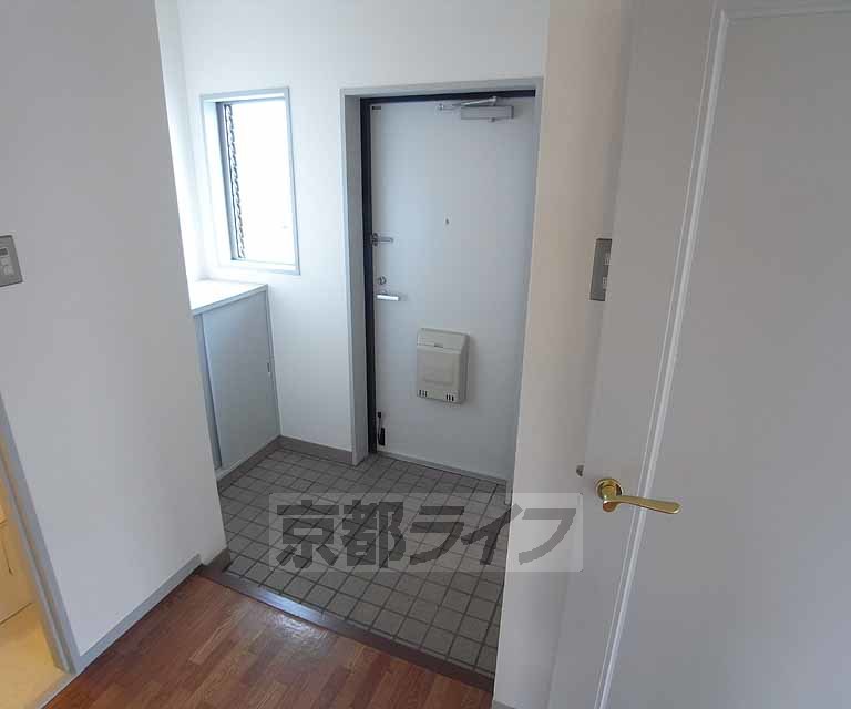 玄関　きれいな玄関です。