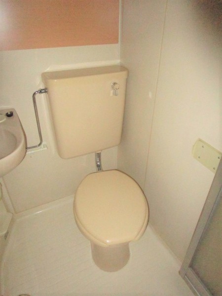 プレゼンス西高松のトイレ写真