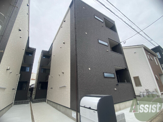 建物外観　仙台市宮城野区銀杏町「ＲＥＧＡＬＥＳＴ　ＡＲＢＲＥ宮城野」