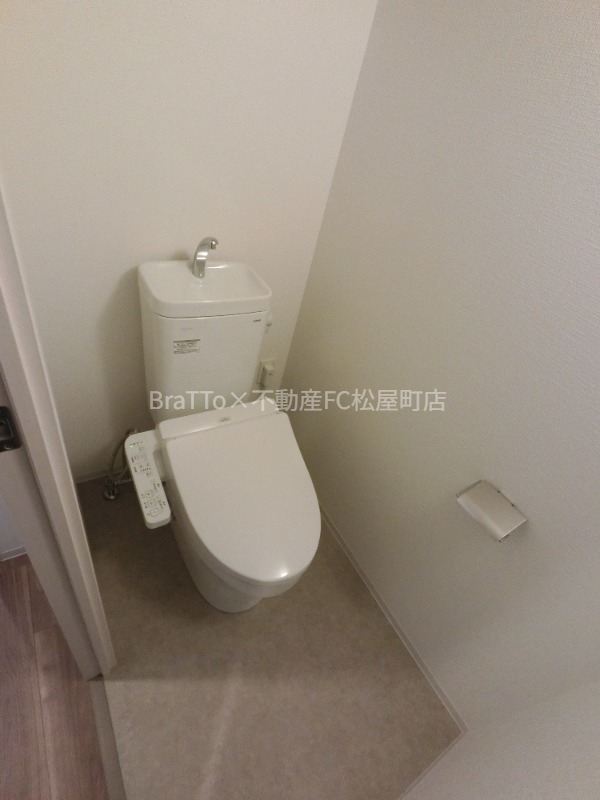 トイレ　トイレ（ウォシュレット付き）