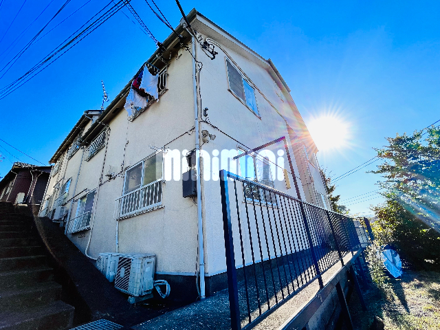 建物外観　しずかな環境にあるアパート