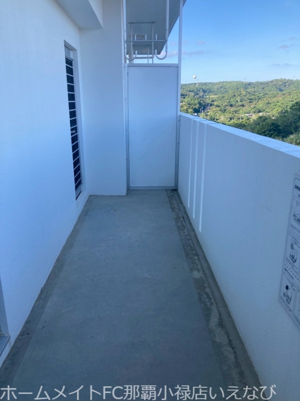 バルコニー　※別部屋のお写真となります。