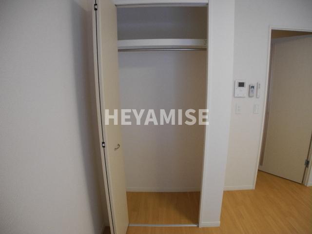 収納　※同物件反転タイプの写真でございます※現況を優先します※