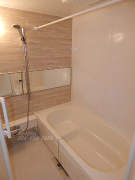 バス・シャワールーム　広々一坪バス