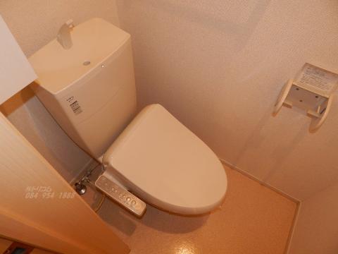 トイレ　シャワー付トイレ