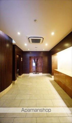 ロビー　ロビー