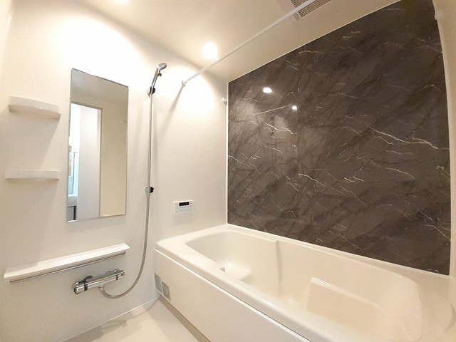 バス・シャワールーム　日々の疲れを癒すお風呂付です