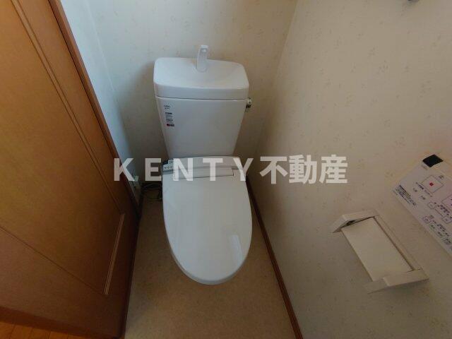 トイレ　清潔感のあるトイレです