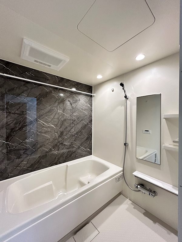 バス・シャワールーム　※建築中につき参考イメージ