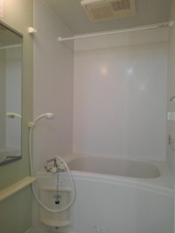 バス・シャワールーム　図面と現状に相違がある場合には現状を優先