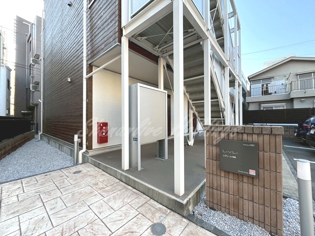 エントランス　広々エントランス♪