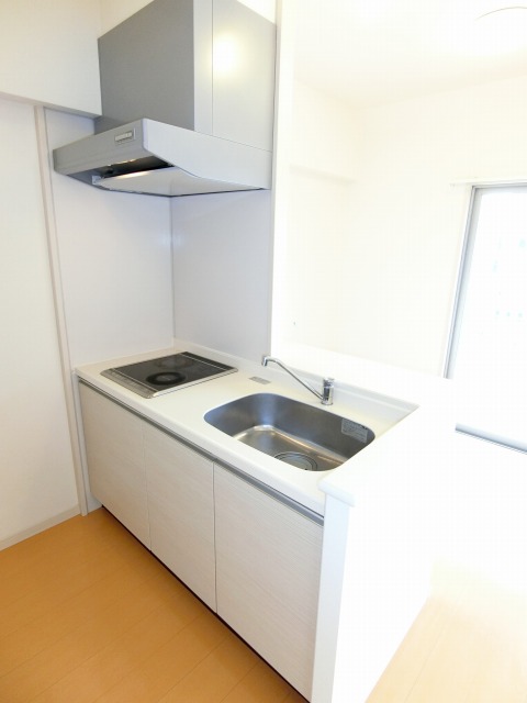 キッチン　玄関