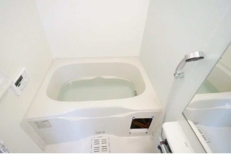 バス・シャワールーム　図面と現状に相違がある場合には現状を優先