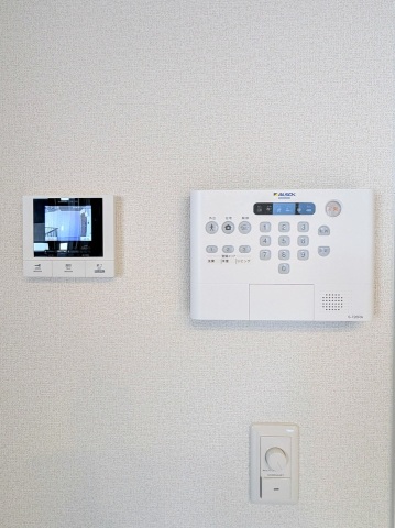 セキュリティ　ホームセキュリティとＴＶドアホン完備