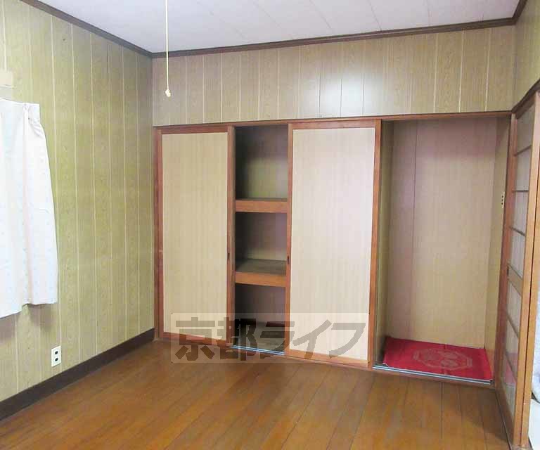 居室・リビング　洋室のお部屋です・
