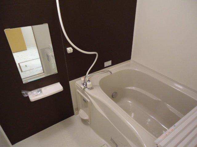 バス・シャワールーム　バス（イメージ）