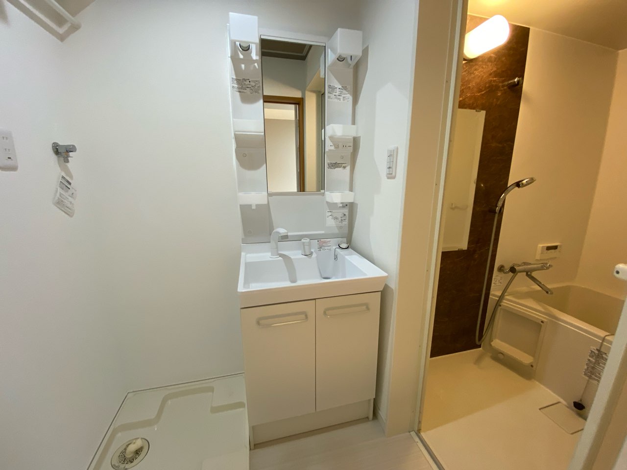 洗面設備　独立洗面化粧台付き☆