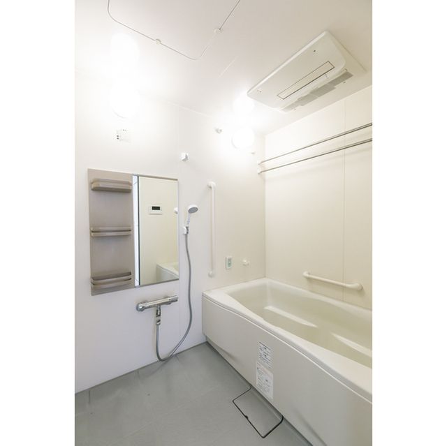 バス・シャワールーム