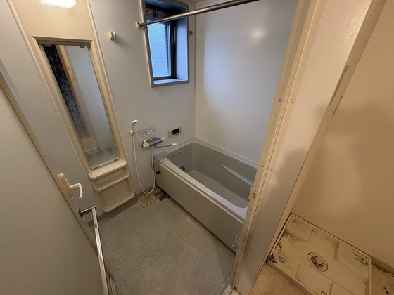 バス・シャワールーム　※別部屋の写真です