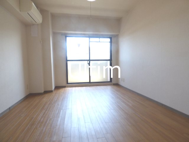 居室・リビング　別部屋のお写真です。ご参考までに！