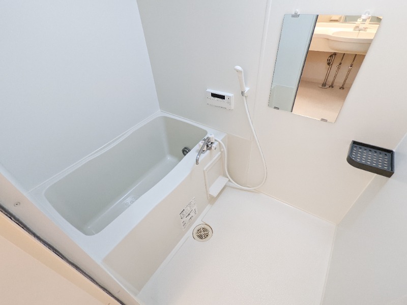 バス・シャワールーム　図面と現状に相違がある場合には現状を優先