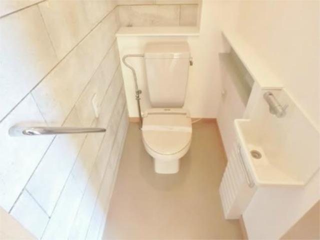 トイレ　別号室参考写真