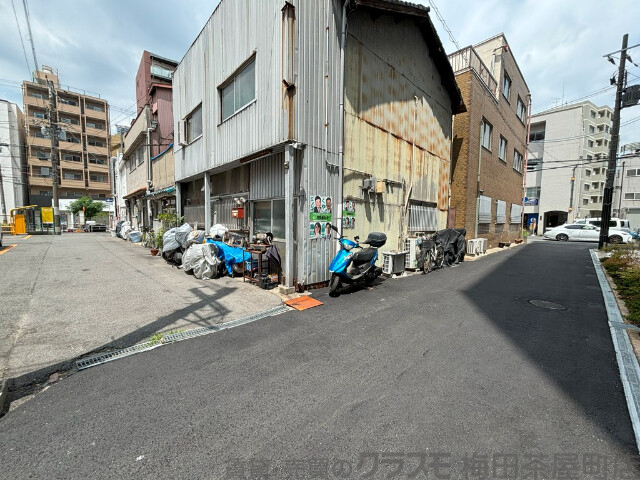 その他　周辺道路（その他）まで10m