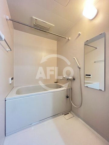 バス・シャワールーム　オーパスグラン谷町　お風呂