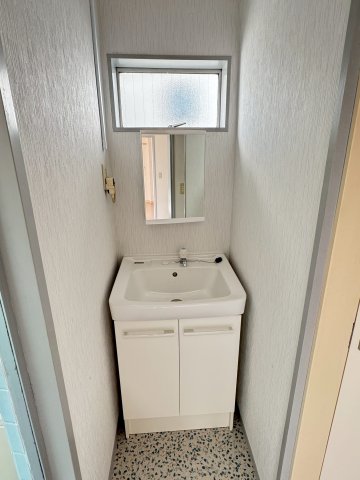 洗面設備　広い洗面スペース