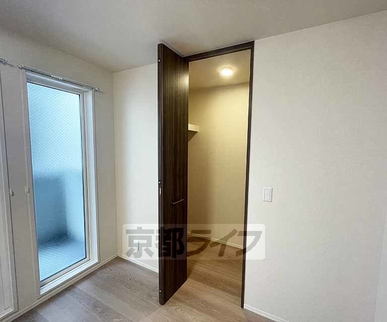 収納　ウォークインクローゼット