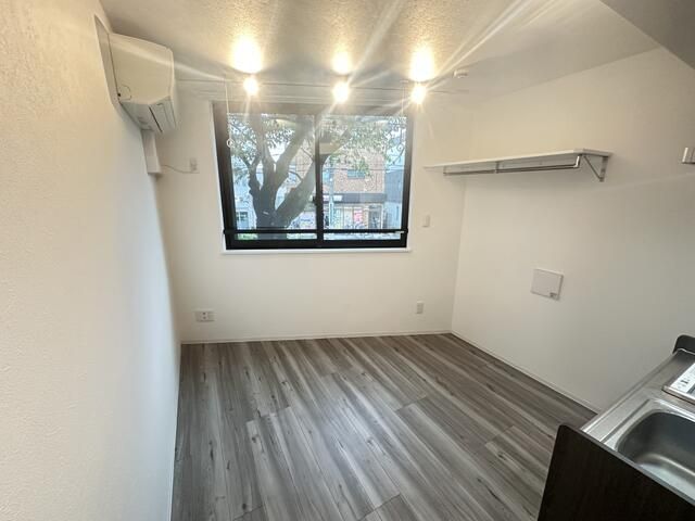 居室・リビング　同タイプ部屋　参考写真です