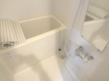 バス・シャワールーム　※別部屋参考写真