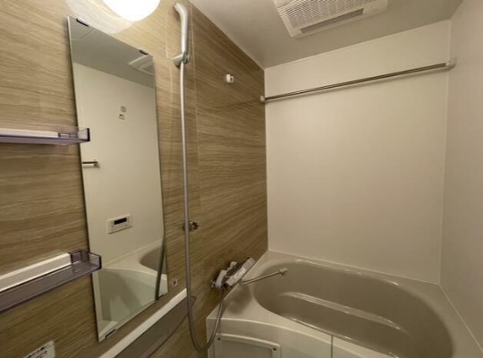 バス・シャワールーム　風呂